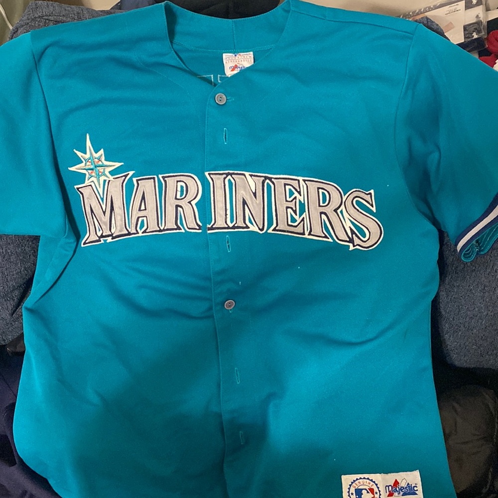 Only worn a few times very good condition vintage Ken Griffey, Seattle Mariners